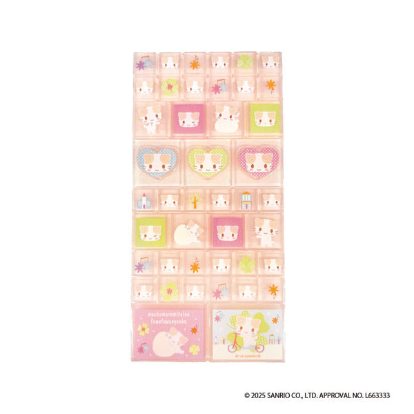 『マシュマロみたいなふわふわにゃんこ』タイルシール クローバー